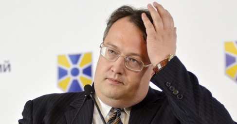 «Нападение на цыган организовала Россия, следующими на очереди были евреи», — нардеп (ВИДЕО)
