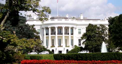 Советник Трампа назвал «ведущую угрозу»