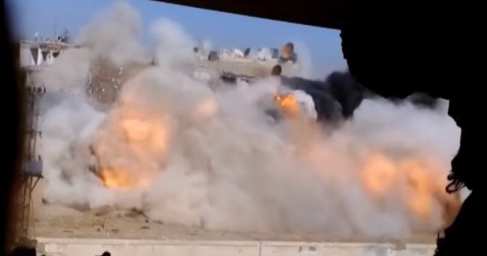 Чудовищный взрыв: Армия Сирии похоронила боевиков под обломками пятиэтажки, взорвав тоннель под Дамаском (ВИДЕО)