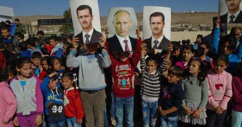 Юг Сирии: русских солдат-освободителей встречают портретами Путина и улыбками (ФОТО)