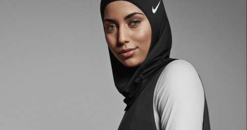 Компания Nike начала продажи первого в мире спортивного хиджаба