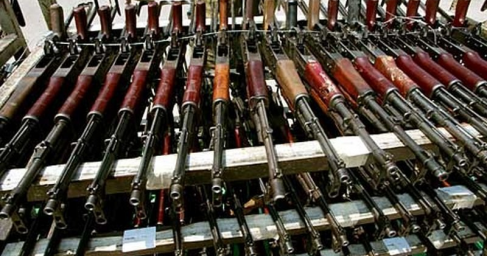 Командующий армии Ливии просит Россию повлиять на оружейное эмбарго