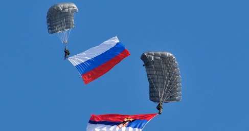 Армия Сербии готова бороться с терроризмом вместе с Россией