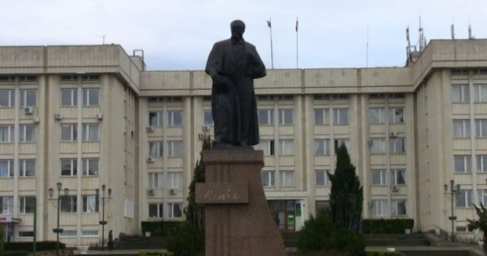 Севастополь: Вместо Шевченко — памятник Бузине!