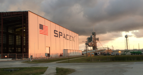 Подтасованную программу SpaceX разоблачил техник Маска