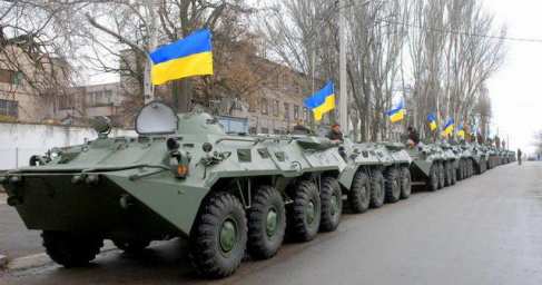 Колонна украинской военной техники отправилась на Донбасс (ВИДЕО)