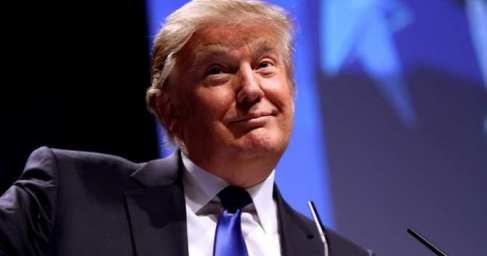 Трамп чокнутый, Обама недальновидный, но Клинтон опаснее всех, — Оливер Стоун