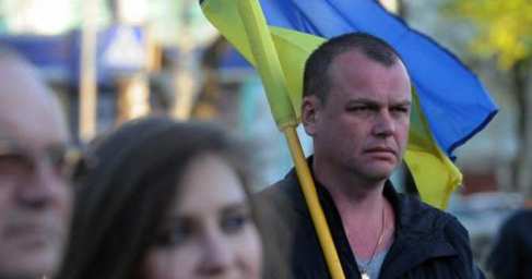 «Украина живет в жовто-блакитном очаровании»: Захар Прилепин поговорил с человеком, выступившим за Россию в эфире Ганапольского