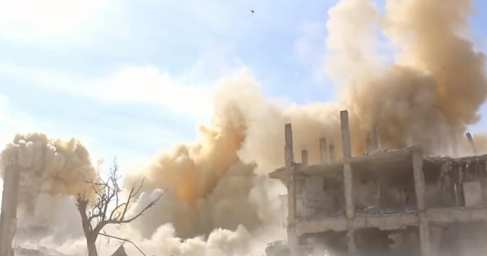 Атака «Крокодила»: боевик снял на камеру бомбовый удар Ми-24 в Дарайском котле (ВИДЕО)