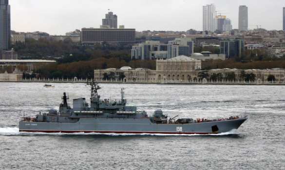 Сирийский экспресс: 5 больших десантных кораблей ВМФ России прошли через Босфор и Гибралтар (ФОТО, ВИДЕО) | Русская весна