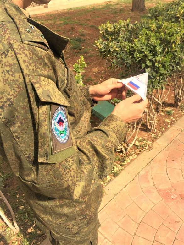 Трогательные кадры: Сражайтесь за правду! — нашим военным в Сирию пришли письма от детей России (ФОТО) | Русская весна