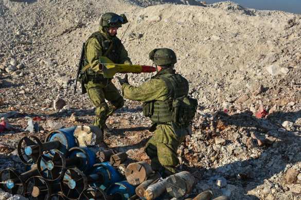 Алеппо: российские военные, БТРы и служебные собаки — впечатляющие кадры (ФОТО, ВИДЕО) | Русская весна