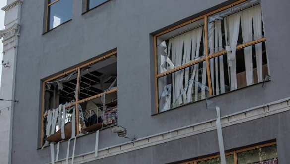  МОЛНИЯ: В центре Донецка прогремел взрыв — ПРЯМАЯ ТРАНСЛЯЦИЯ (+ФОТО, ВИДЕО) | Русская весна 