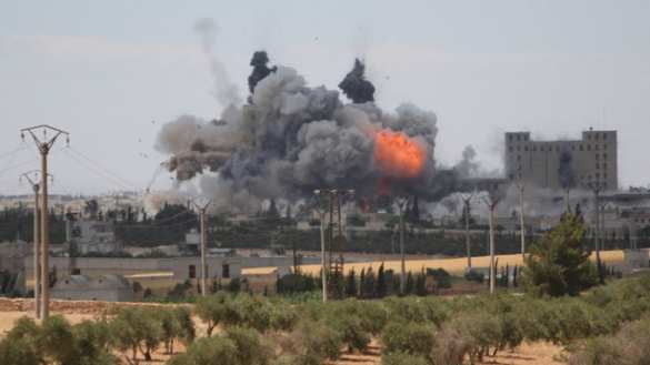 Шокирующие кадры: Ударами коалиции США убито 200 мирных жителей в Алеппо (ВИДЕО, ФОТО 18+) | Русская весна