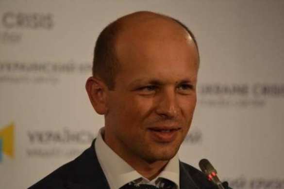 Командира «Азова», ранее подвергнутого пыткам со стороны подчиненных, снова пытались наказать (видео) | Русская весна