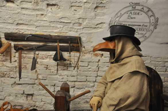 Медицина по-украински: Супрун выступила против бахил  | Русская весна