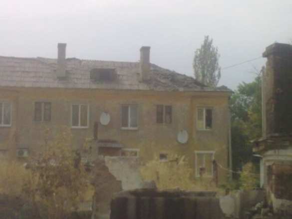 Mospino in fire: the shells of Fascists spare no home, no churches, no schools, no hospitals (video, photos) | Русская весна