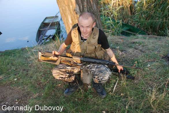 Ополченцы ныряют за оружием,  брошенным карателями при отступлении (фото-лента) | Русская весна