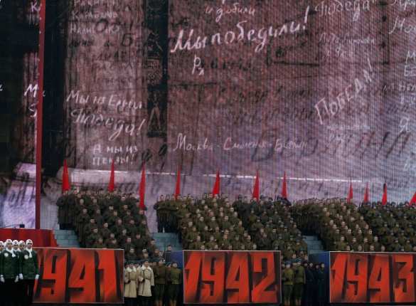 Марш на Красной площади в честь военного парада 7 ноября 1941 года (фото/видео) | Русская весна