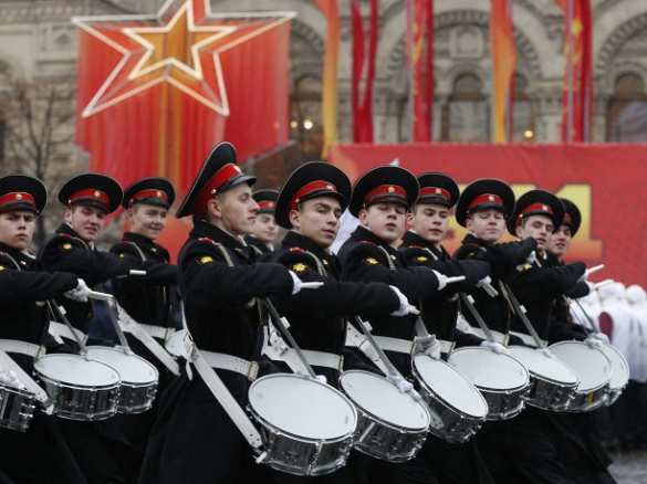 Марш на Красной площади в честь военного парада 7 ноября 1941 года (фото/видео) | Русская весна