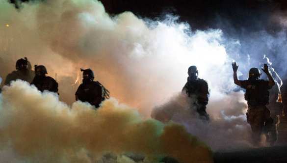 События в Фергюсоне показали, что США давно готовы воевать с собственным населением (фото, видео) | Русская весна