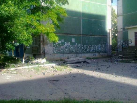 Луганск: каждый день новые разрушения, новые жертвы (фото, видео) | Русская весна