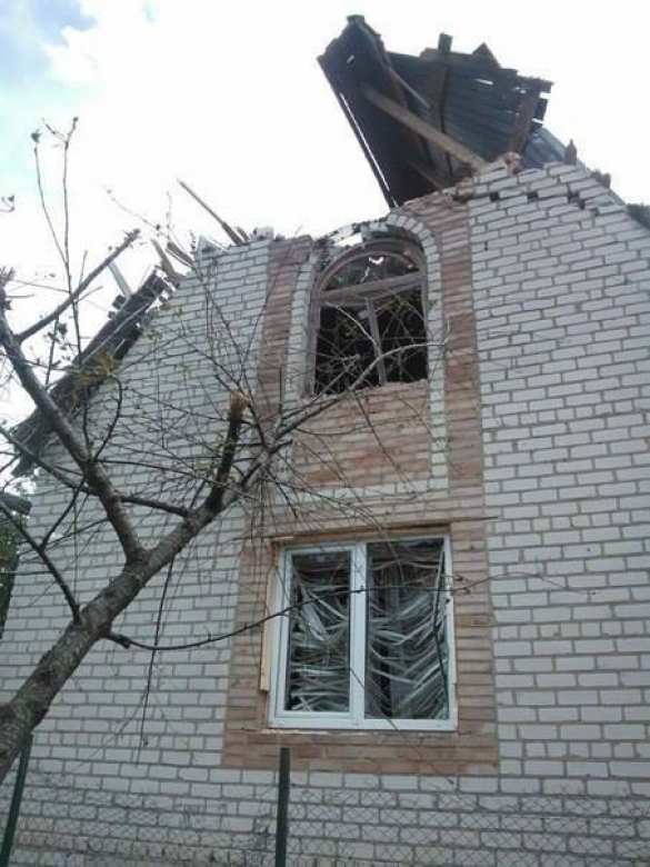 Луганск: каждый день новые разрушения, новые жертвы (фото, видео) | Русская весна