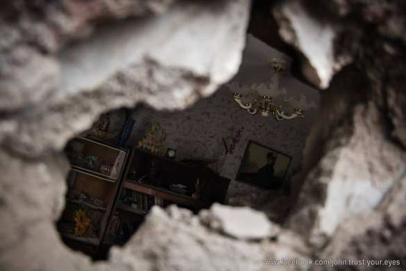 Donetsk: Tekstilshik city district under heavy shelling, hospital affected (PHOTO, VIDEO) | Русская весна