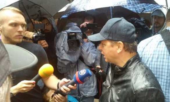 Ляшко с друзьями заблокировал здание Генпрокуратуры (ФОТО с места событий) | Русская весна