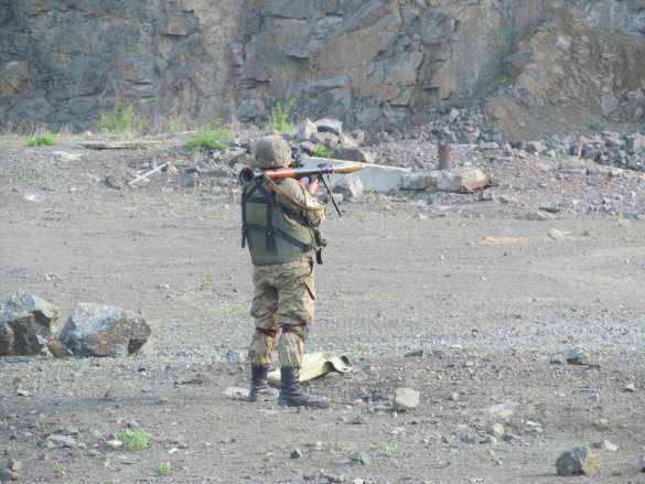 Украина ввязалась в гонку вооружений — на оккупированной части Донбасса испытали «боевое корыто» (ФОТО) | Русская весна