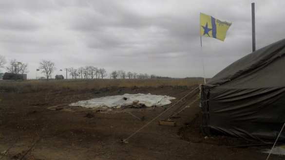 «Истинные бандеровцы», устроившие блокаду Крыма, похвалились избитым до потери сознания водителем (ФОТО) | Русская весна