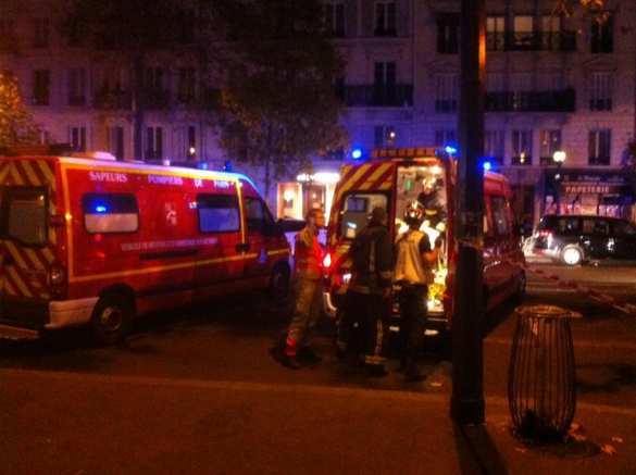 МОЛНИЯ: «Cлышу сильный стрелковый бой и взрывы в районе театра» — ополченец и постоянный автор «Русской Весны» передает из эпицентра событий в Париже (ФОТОРЕПОРТАЖ) | Русская весна