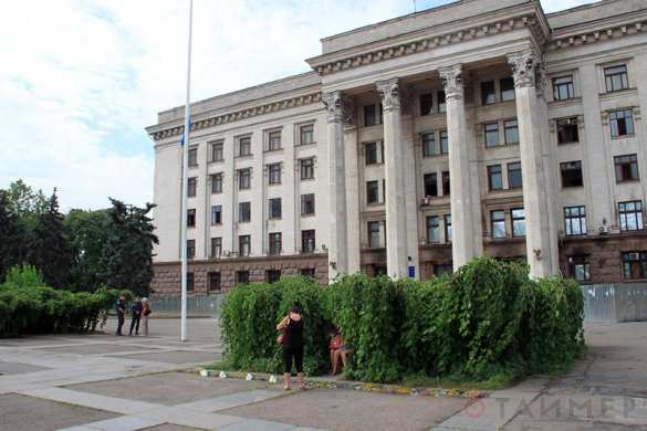 «Ваше общество аморально и уродливо. Вы больны» — в Одессе уничтожили мемориал погибшим 2 мая «Ваше общество аморально и уродливо, вы больны» — в Одессе уничтожили мемориал погибшим 2 мая | Русская весна