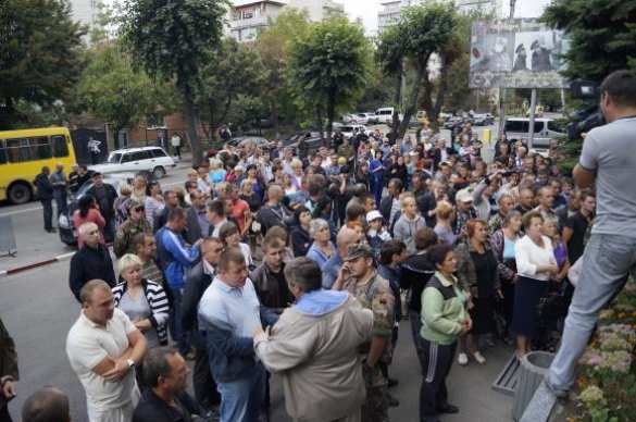 Трусы или герои? В Винницу вернулись 75 «защитников Новоазовска» (фото, видео) | Русская весна