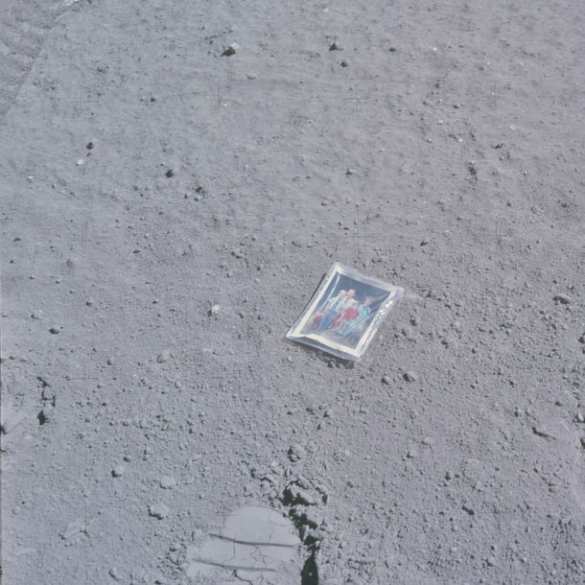 NASA опубликовала большой архив фотографий с Луны | Русская весна