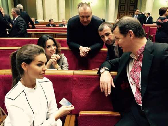 Первое заседание новой Рады: фашисты, гомосексуалисты в вышиванках, убийцы жителей Донбасса и олигархи (фото) | Русская весна