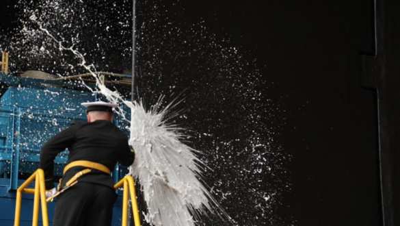 «Свирепый боевой корабль РФ — угроза для авианосцев»: атомный крейсер спущен на воду (+ФОТО) | Русская весна