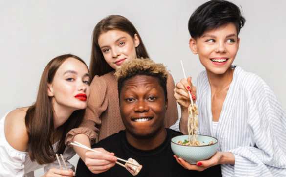 Суши-бар «Ёбидоёби» извинился перед «русской нацией» за фото с чернокожим (ФОТО) | Русская весна