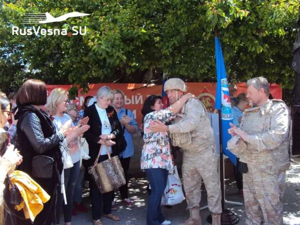 Встреча на чужбине: Армия России и прекрасные женщины русской общины в Латакии (ФОТО) | Русская весна