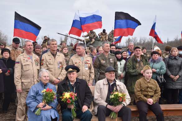 Глава ДНР приехал на «полевой концерт» для военнослужащих (ФОТО, ВИДЕО) | Русская весна