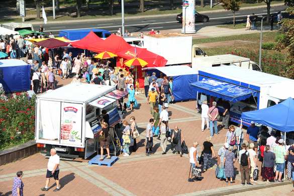 Глава ДНР проинспектировал продовольственную ярмарку в Донецке (ФОТО) | Русская весна