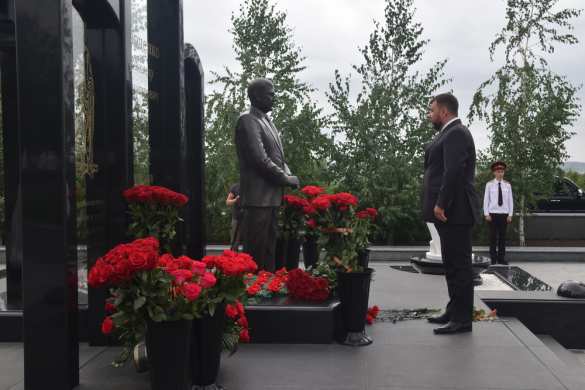 Пушилин рассказал о долге перед памятью первого Главы ДНР Захарченко (ФОТО) | Русская весна