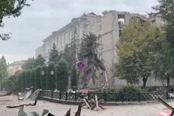 ВСУ нанесли удар по центру Херсона (ВИДЕО, ФОТО 18+) | Русская весна