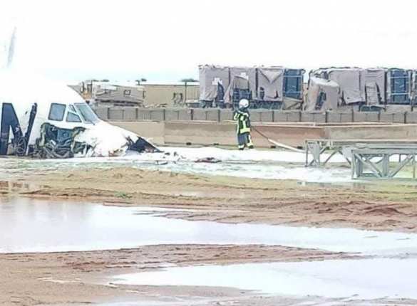 Самолёт с россиянами совершил жёсткую посадку в Мали (ФОТО) | Русская весна