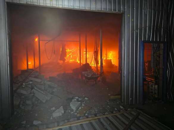 «Герани» ночью поразили 3 предприятия в Броварах Киевской области (ФОТО) | Русская весна