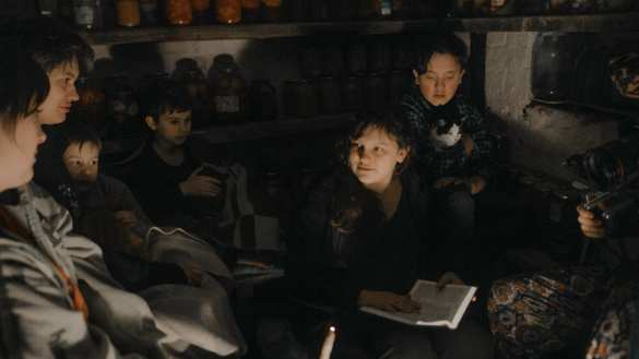 «Земля голубая, будто апельсин»: Украина сняла «правдивое» кино о Донбассе (ФОТО, ВИДЕО) | Русская весна