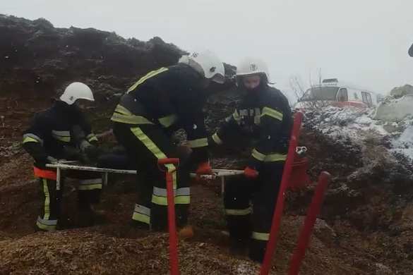 Украина: смертоносный оползень в силосной яме (ВИДЕО, ФОТО 18+) | Русская весна