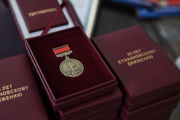 Политик из РФ на Донбассе: Современное стахановское движение несёт в себе уникальный потенциал (ФОТО) | Русская весна