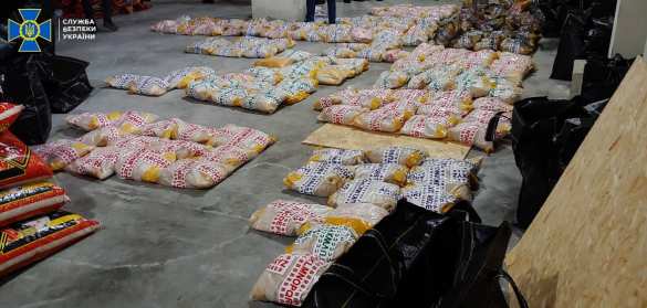 Спецоперация: на Украине перехвачена гигантская партия «белой смерти» из Турции (ФОТО, ВИДЕО) | Русская весна