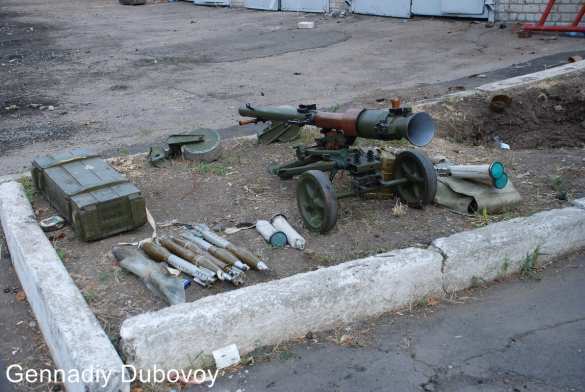 Артиллерийская атака отряда Моторолы на позиции украинских карателей (фото-лента) | Русская весна